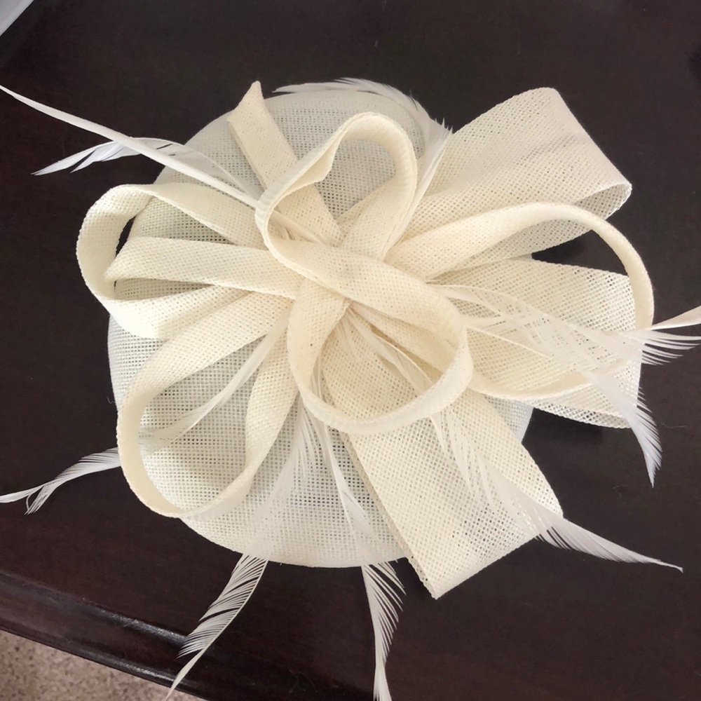 Kentucky Derby/horse racing fascinator